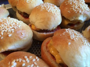 Minis hamburgers maison